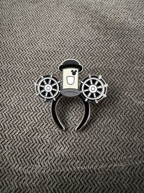Disneyland 2025 Hidden Mickey Steamboat Willie Ears Headband - Chaser Pin